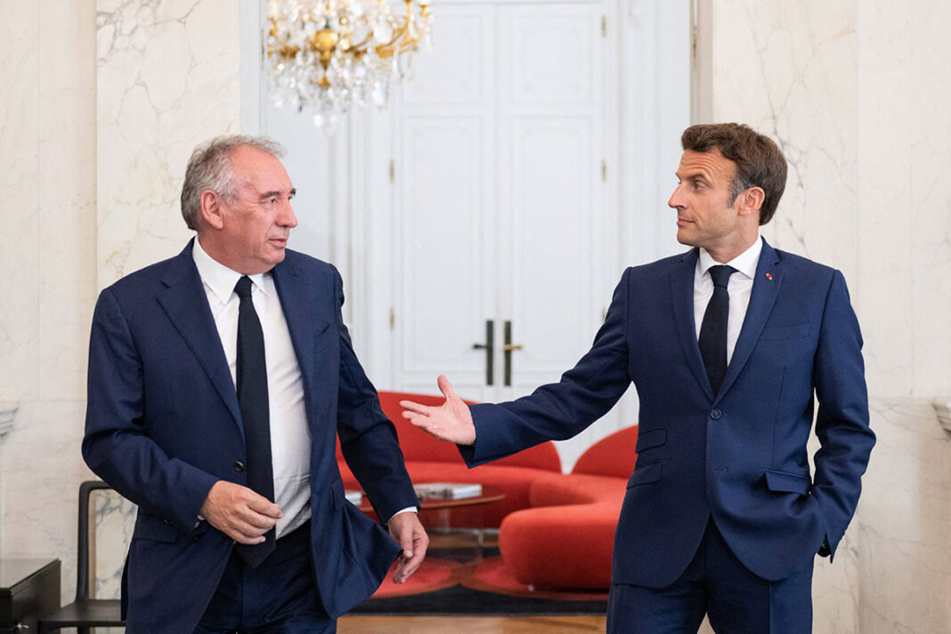 François Bayrou und Emmanuel Macron am 21. Juni 2022 (Foto: IMAGO/Accorsini Jeanne/Pool/ABACA)