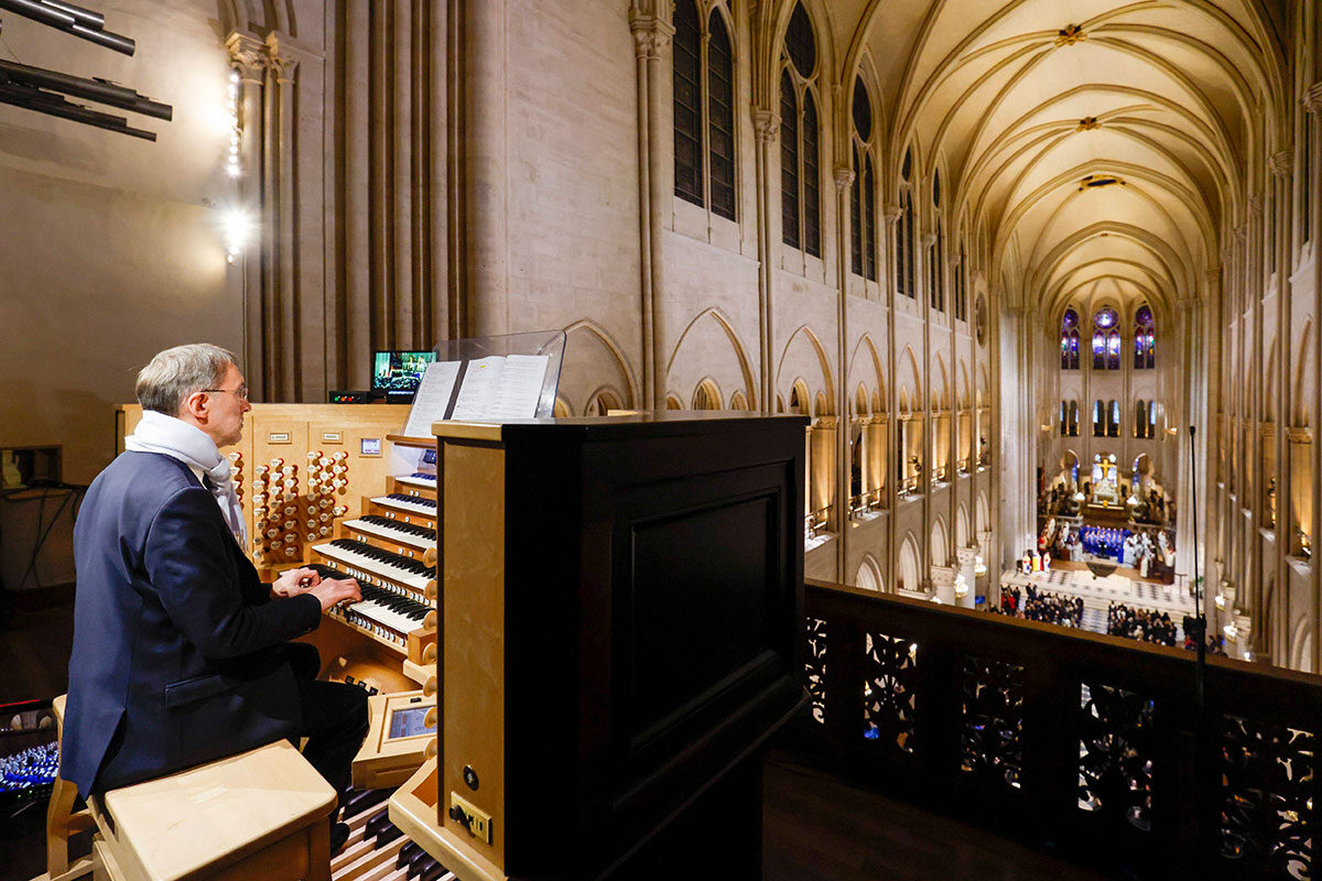 Die restaurierte Orgel von Notre-Dame am Abend der Wiedereröffnung der Kathedrale am 7.12.2024 (Foto: IMAGO/Olivier Corsan)