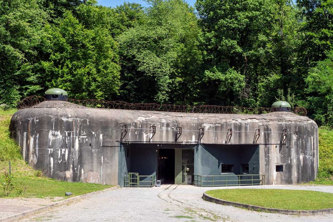 Die Festung Schoenenbourg der Maginot-Linie im Elsass (Foto: stock.adobe.com)